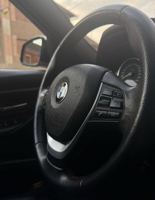 Vând BMW 320 xdrive