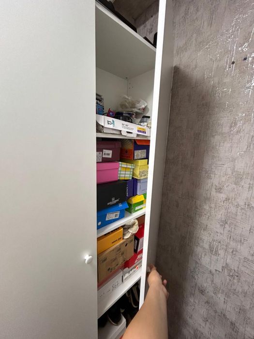 Распашной шкаф напольный