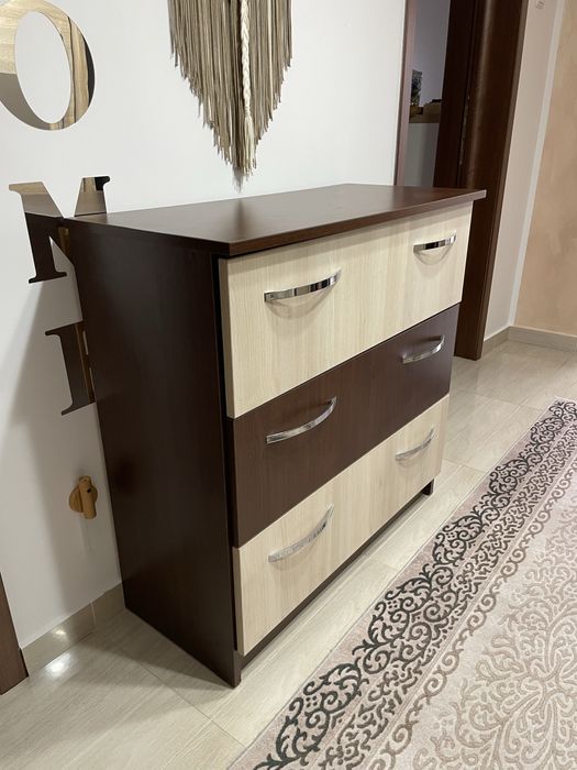 Comoda si 2 noptiere