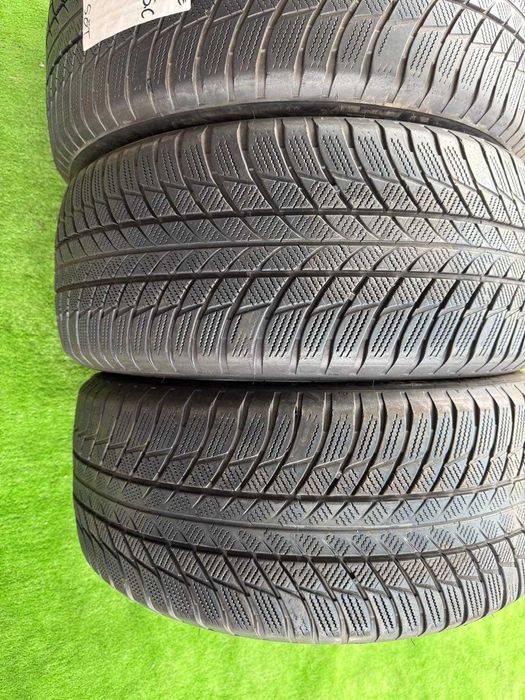 Anvelope Iarna Bridgestone RSC 245/50/19