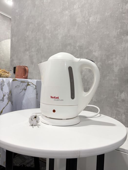 Чайник TEFAL Silver lon