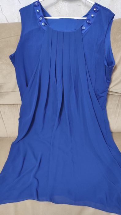 Продам платье нарядное