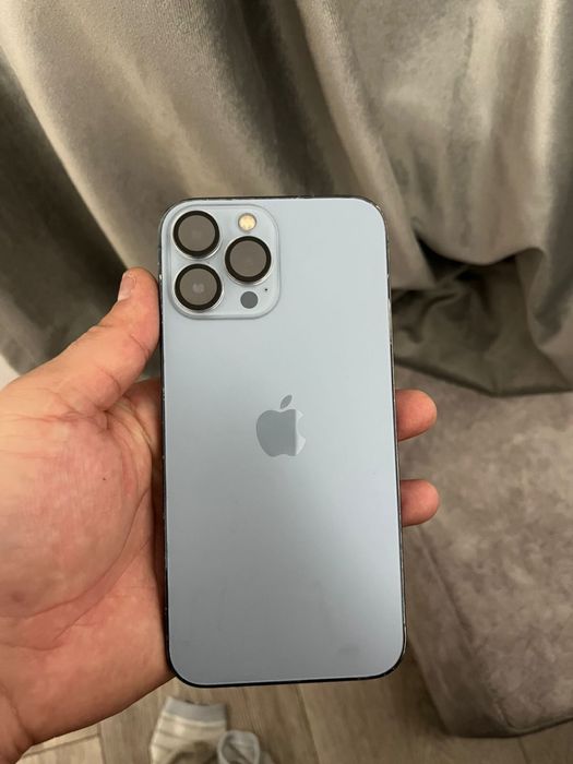 Продам Iphone 13 pro max