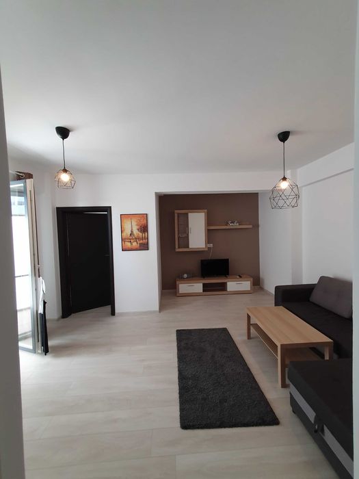 Închiriez 3 camere in otopeni
