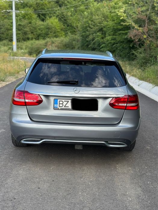 Mercedes C200 136 cp 2015