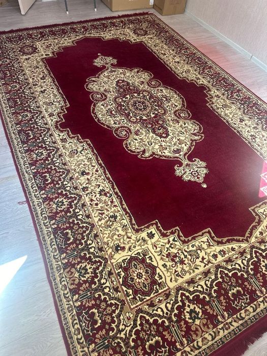 Б/у кілемдер сатамын