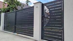 Garduri si porti stil jaluzea, sipca metalica, tabla cutata