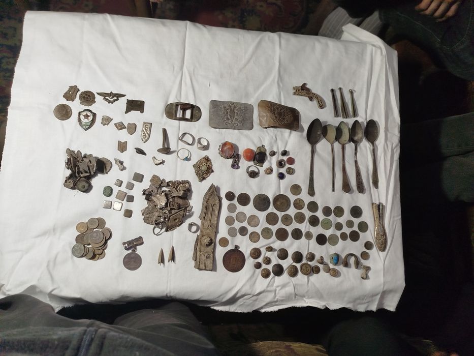 В продаже монеты и риликвии