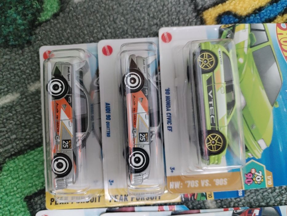 Hot wheels колички audi Honda
