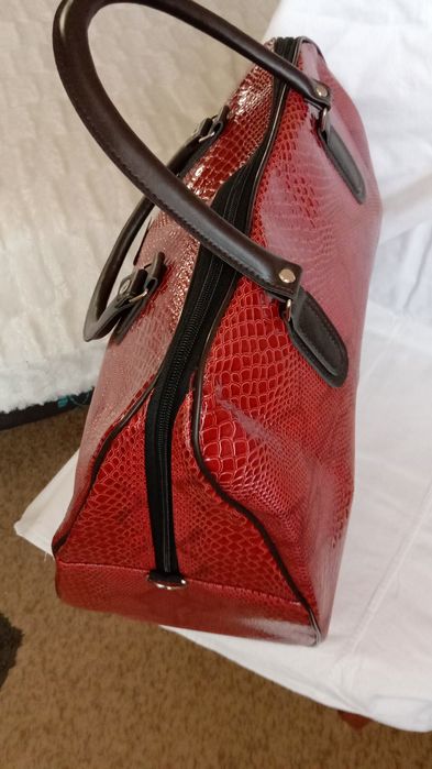 Продам новые дорожные сумки