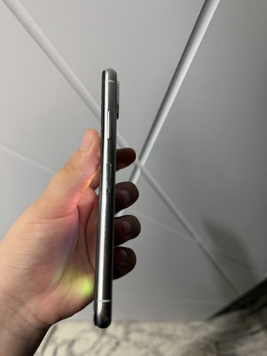 IPhone XS emkost 100 64gb