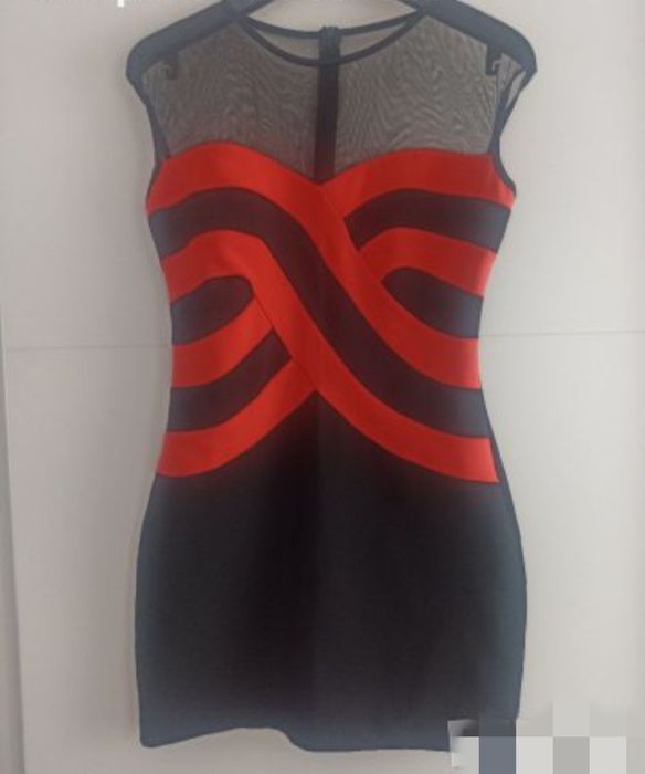 Дамски рокли размер S