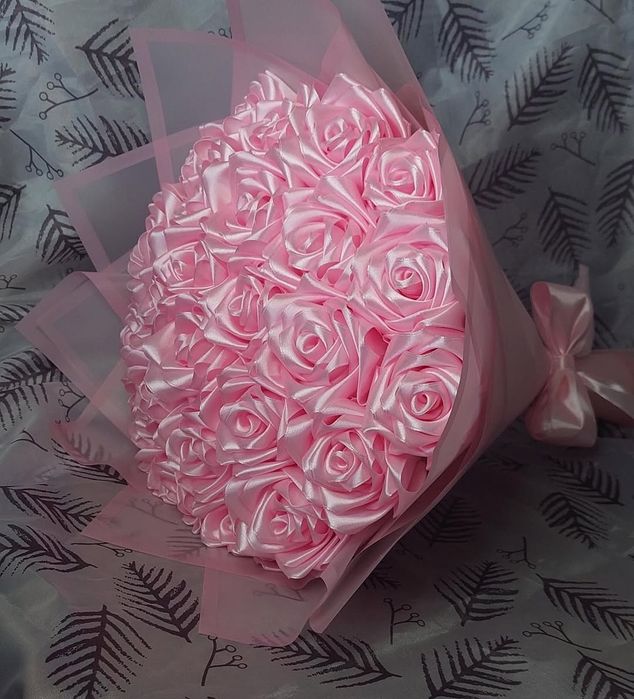 Атласные розы на заказ