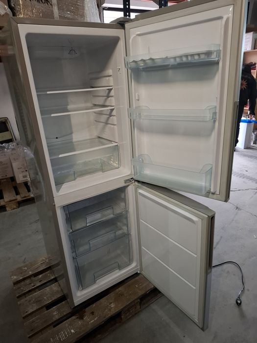 Хладилник Самсунг