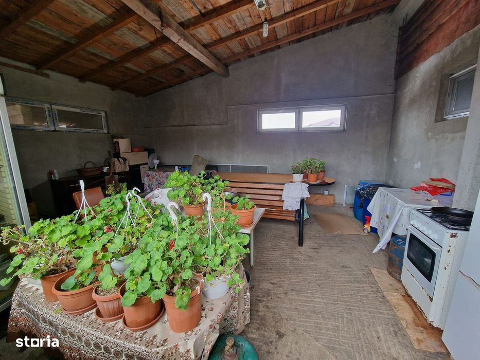 Casă + anexă gospodărească de vânzare – Vidra, sat Crețești, Ilfov