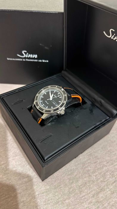 Sinn 104 St Sa I – Ceas pilot automatic day-date safir AR 20 bar 41mm