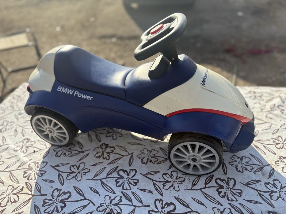 Кола за бутане BMW