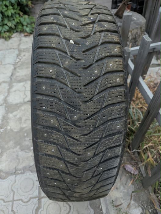 Продам шины зимние