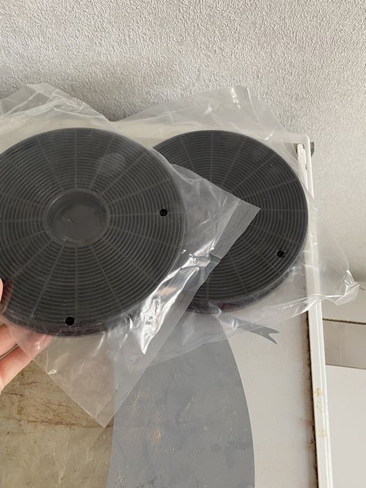 Продам фильтр для вытяжки новая