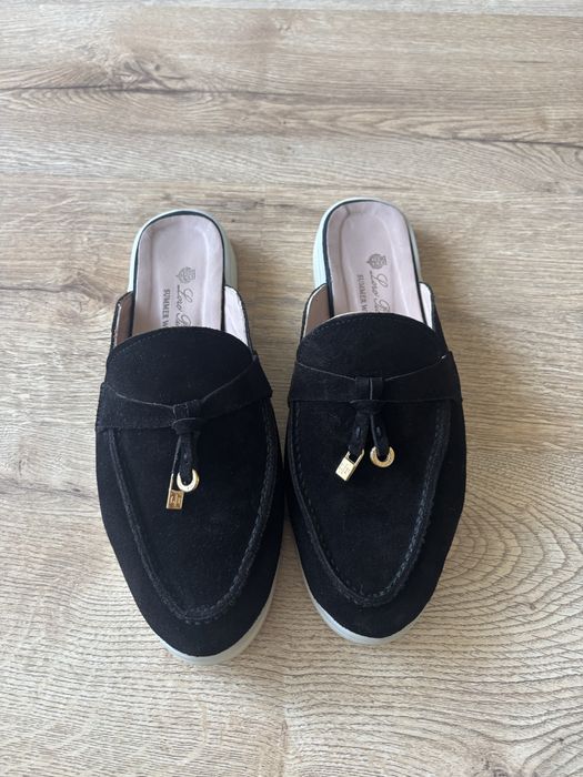 Loro piana чехли