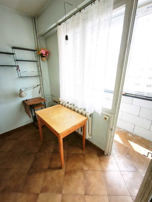 Продавам двустаен апартамент в гр. Перник кв. Димова махала