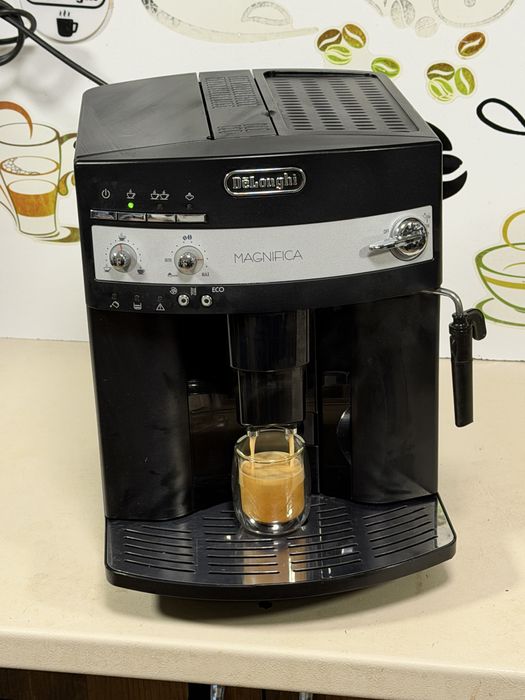 Кафемашина кафе автомат delonghi magnifica с гаранция