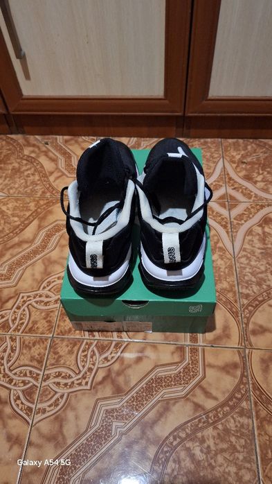 Оргинални маратонки Nike