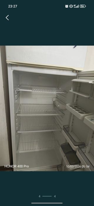 Холодильник двухкамерный