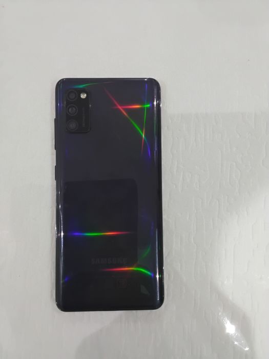 Samsung a41 holati zor