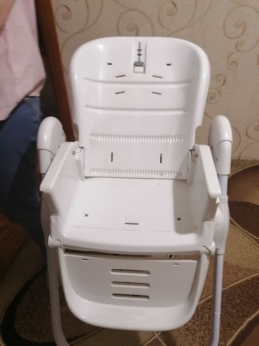 Продам стульчик для кормления