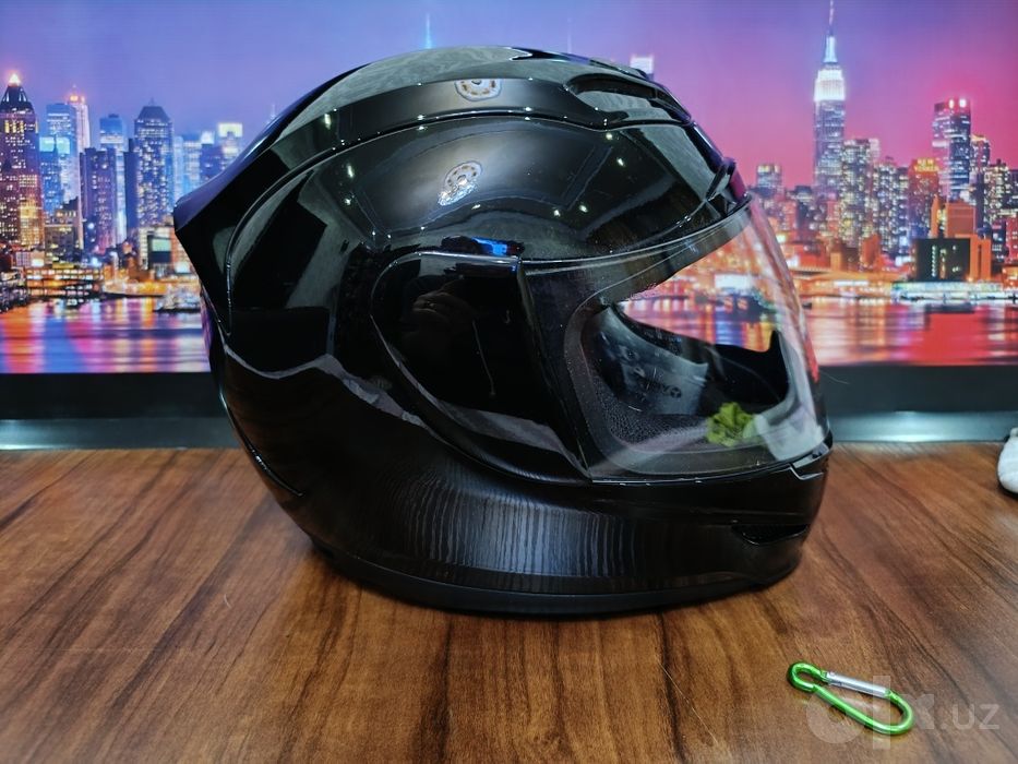 Мото шлем от американского бренда ICON airmada
