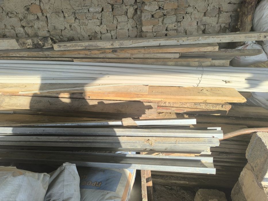 Продается Страпила, Шифер, Кормушка для Скот итд.