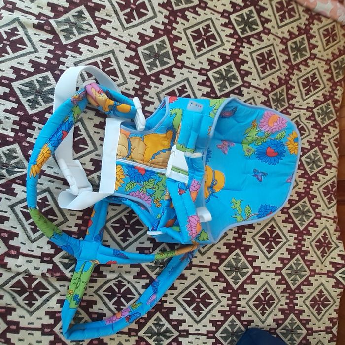 Кенгуру с предпазни колани