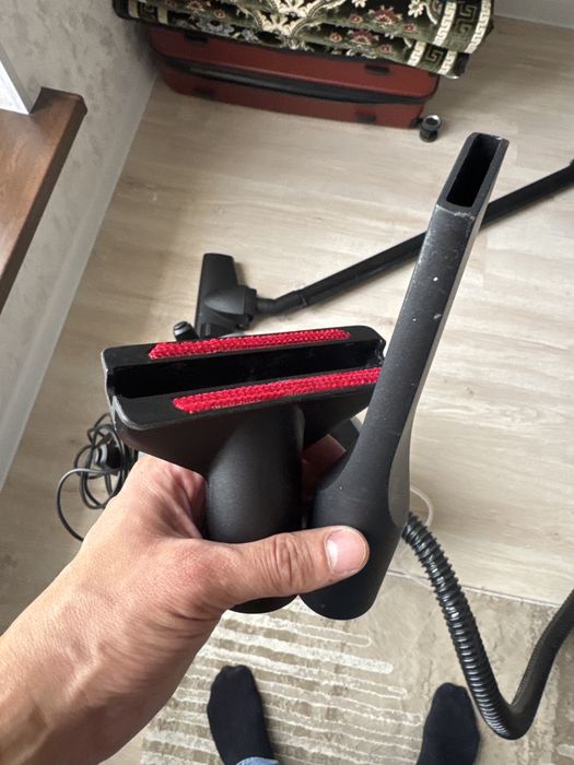 Пылесос Karcher моющий SE 5