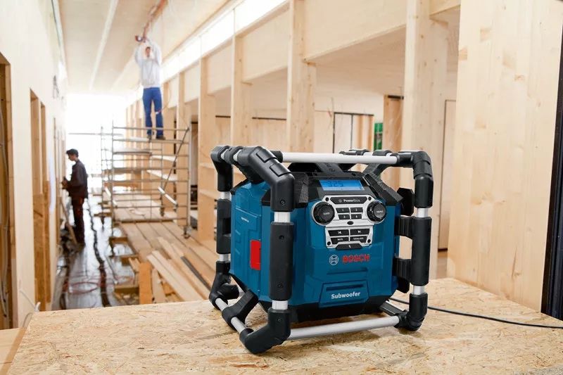 Радиоприемник BOSCH GPB 18V-5 Professional, 18 V, Bluetooth