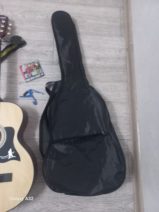 Гитара сатылады новый