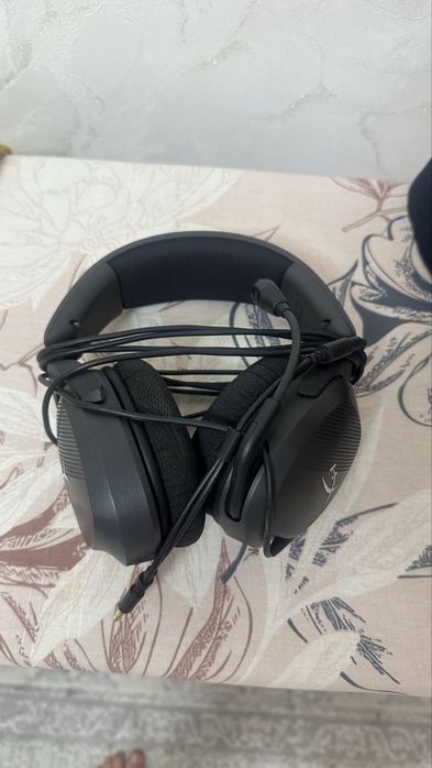 Игровые наушники