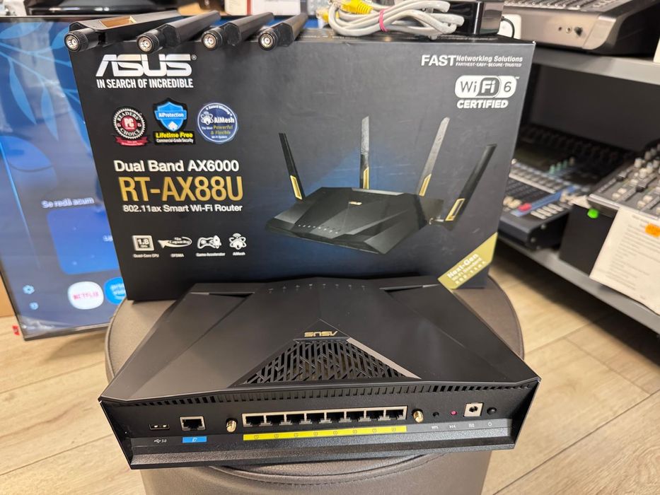 Amanet F28: Router  Wireless Asus RT AX88U Wi fi Dual Band
