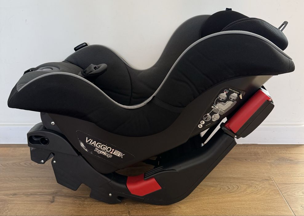 Комплект: Стол за кола Peg Perego Viaggio 1 duo fix плюс Isofix основа