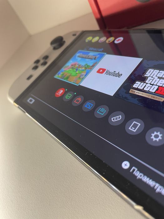 Продам Nintendo switch oled
