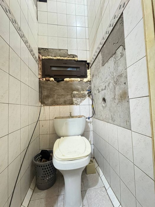 Мирабадский район Куйлюк массив-1  1/3/4 42м² ориентир: Корзинка