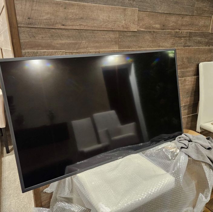 Телевизори Samsung HG49EE690DB - 49 инча