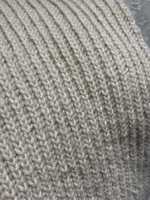 Замечательные комплекты шапок и шарфов