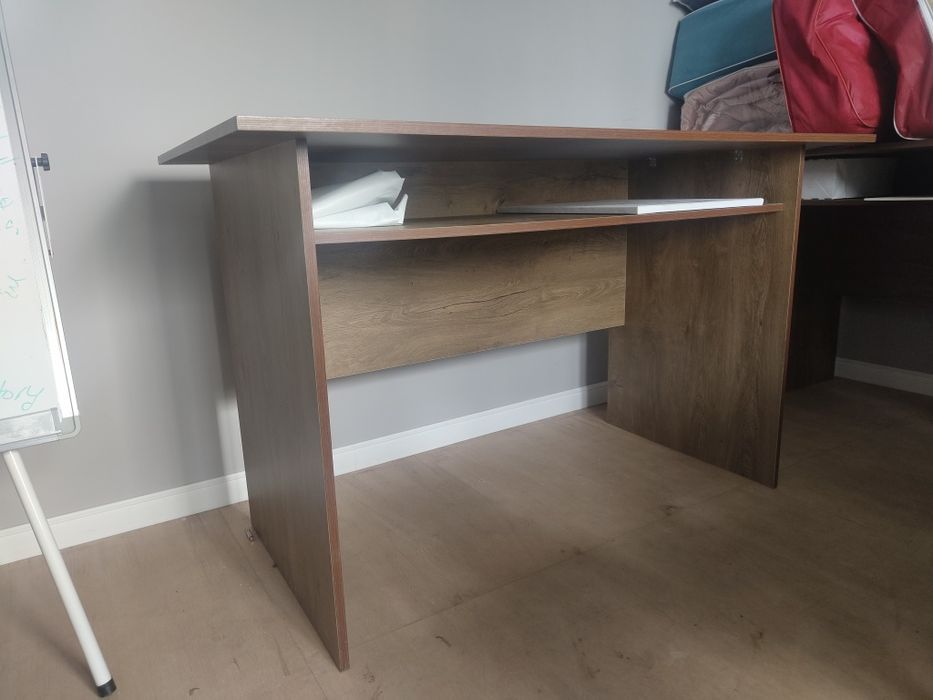 Рабочий стол из дсп