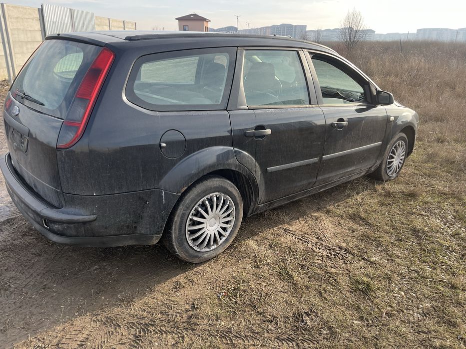 Vand usa stanga fata si spate Ford Focus 2 break 2005-2009