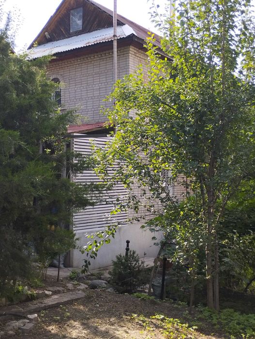 Продам дом,ул.Кыз Жибек, мкрн.Кок-Тобе-2.