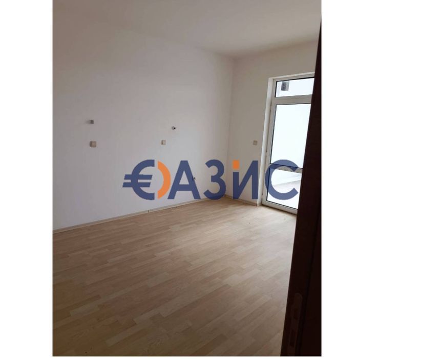 Продава се Четиристаен апартамент в Свети Влас - 156 кв.м за 611 €/кв.м - Снимка #3