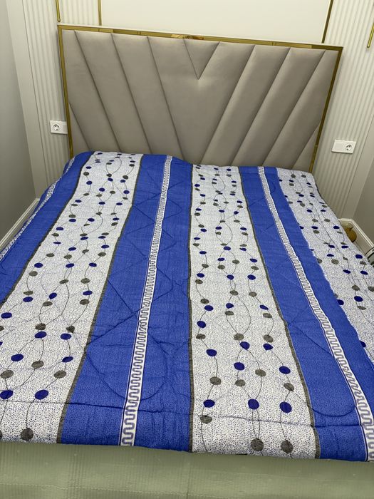 Жаңа жылы көрпе сатылады