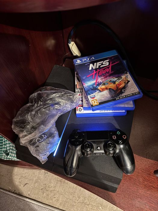 Плэй стейшен 4 слим