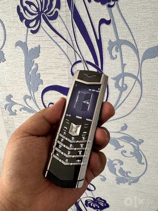Vertu Signature S